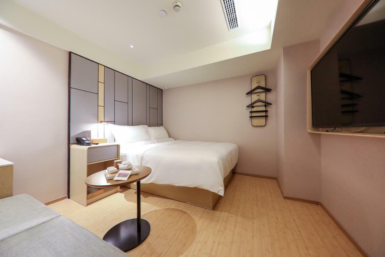 Ji Hotel Shanghai Exterior foto